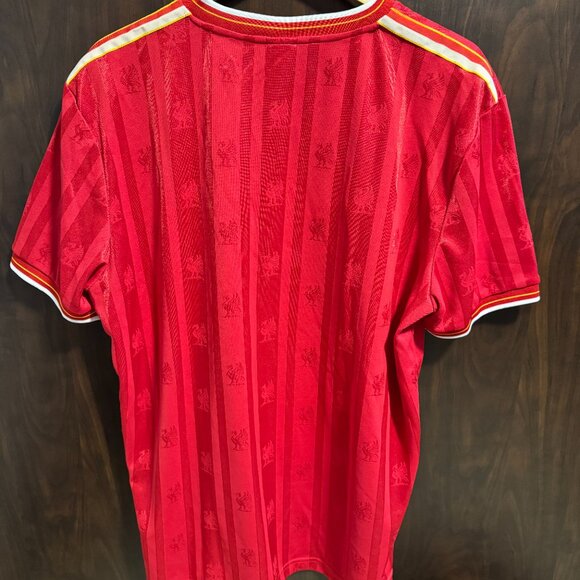 Liverpool FC FA Cup Winners 85-86 Replica Jersey, Crown Paints, 2XL - Picture 2 of 4